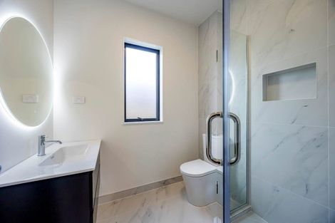 Photo of property in 2 Moko Road, Orewa, 0931