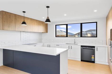 Photo of property in 39 Mehrtens Crescent, Woodend, 7691