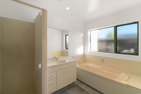 Photo of property in 11 Elmbridge Place, Owhata, Rotorua, 3010