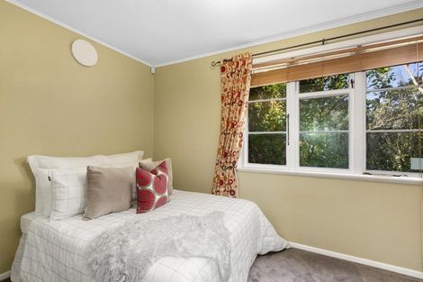 Photo of property in 19 Hiwi Crescent, Titahi Bay, Porirua, 5022