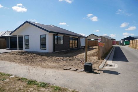Photo of property in 38 Lomu Way, Rolleston, 7615
