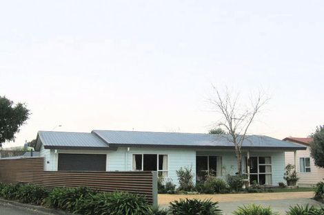 Photo of property in 4/80 Guppy Road, Greenmeadows, Napier, 4112