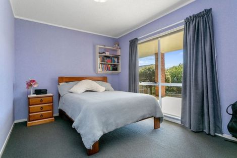 Photo of property in 321 Shakespeare Street, Leamington, Cambridge, 3432