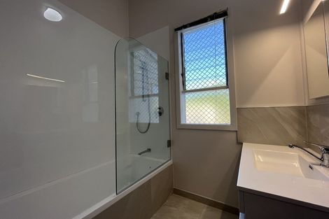 Photo of property in 75 Grey Street, Onehunga, Auckland, 1061