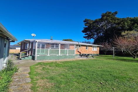 Photo of property in 23 Harper Street, Papakura, 2110