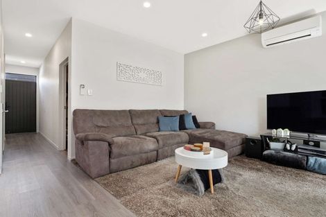 Photo of property in 9 Pasla Close, Papakura, 2110