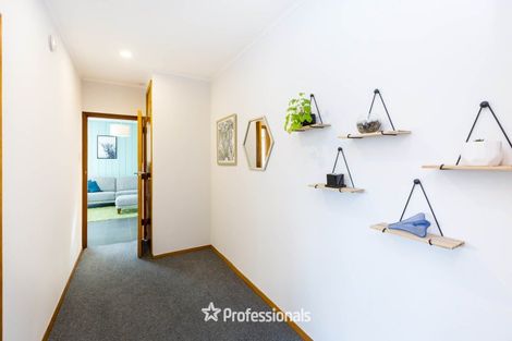 Photo of property in 7b Chatsworth Road, Silverstream, Upper Hutt, 5019