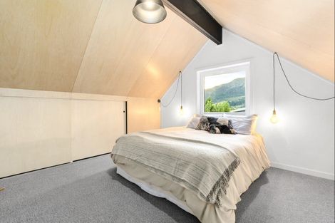 Photo of property in 19 Grandview Road, Lake Hawea, 9382