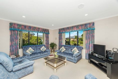 Photo of property in 25 Northmeadow Drive, Rototuna, Hamilton, 3210