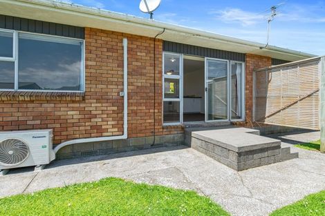 Photo of property in 1/17 Clifton Drive, Waitara, 4320