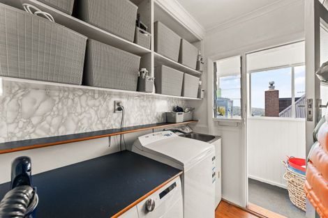 Photo of property in 19 Erin Street, Roslyn, Dunedin, 9010