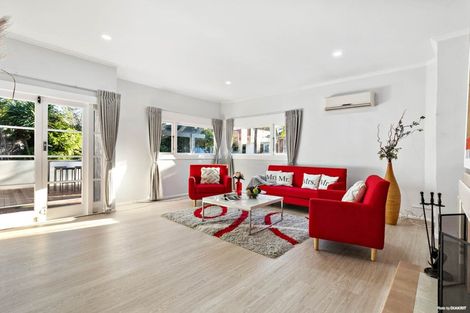 Photo of property in 1/22 Northumberland Avenue, Belmont, Auckland, 0622