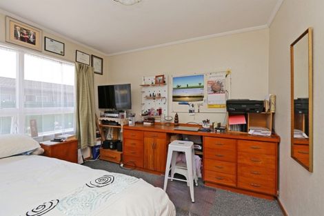 Photo of property in 2/381 Kennedy Road, Pirimai, Napier, 4112