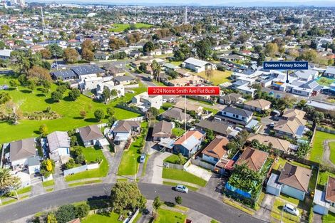 Photo of property in 2/24 Norrie Smith Avenue, Flat Bush, Auckland, 2023