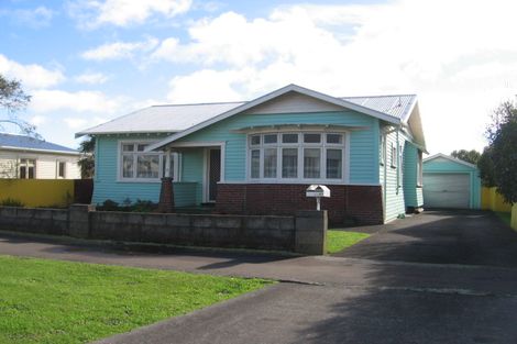Photo of property in 43 Saint Johns Avenue, Palmerston North, 4414