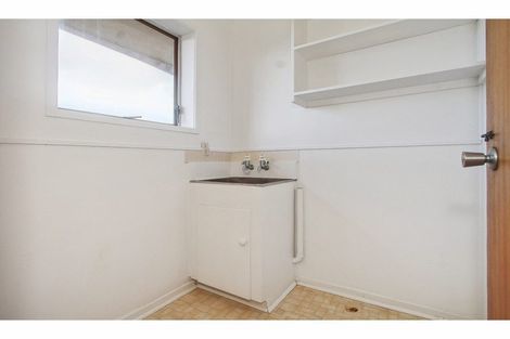 Photo of property in 1/78 Bentley Avenue, Glenfield, Auckland, 0629