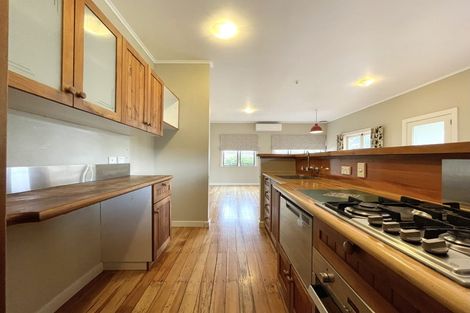 Photo of property in 2/20 Brook Street, Milford, Auckland, 0620