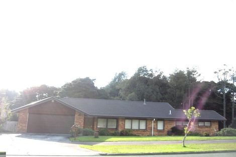 Photo of property in 82 Charles Prevost Drive, The Gardens, Auckland, 2105