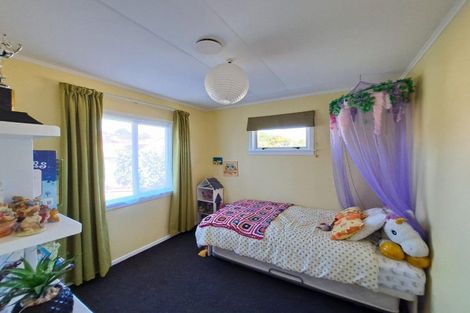 Photo of property in 4 Clyde Street, Ferndale, New Plymouth, 4310