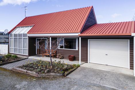 Photo of property in 2/438 Wai-iti Road, Gleniti, Timaru, 7910