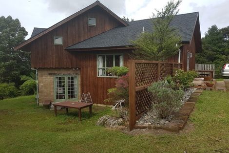 Photo of property in 20 Welsh Hills Road, Swanson, Auckland, 0614