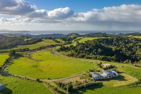 Photo of property in 750 Kaiikanui Road, Opuawhanga, Hikurangi, 0181