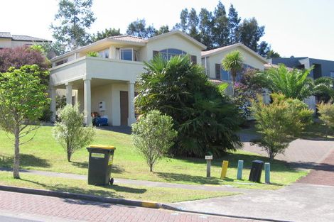 Photo of property in 22e Caversham Drive, Torbay, Auckland, 0630