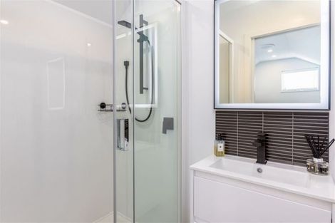 Photo of property in 89 Weston Road, St Albans, Christchurch, 8052