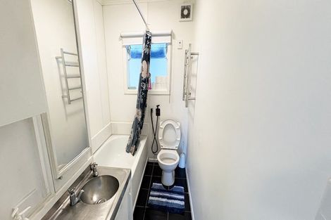 Photo of property in 67 St Vincent Avenue, Remuera, Auckland, 1050