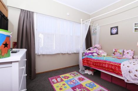 Photo of property in 4a Heath Street, St Andrews, Hamilton, 3200