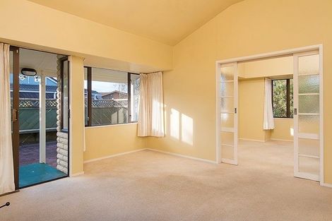 Photo of property in 32 Norfolk Rise, Waiuku, 2123