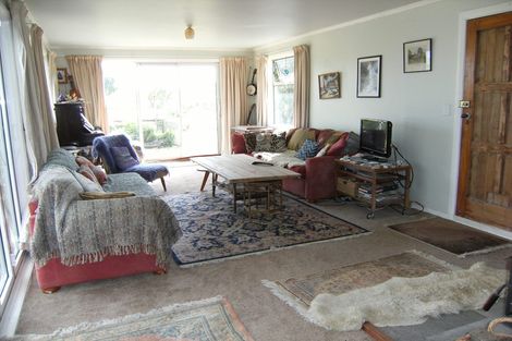 Photo of property in 41 Nuku Street, Tangimoana, 4822