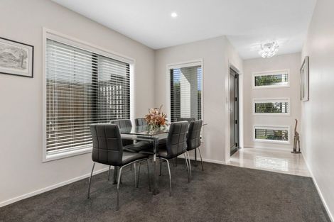 Photo of property in 8 Maria Tini Drive, Papamoa Beach, Papamoa, 3118