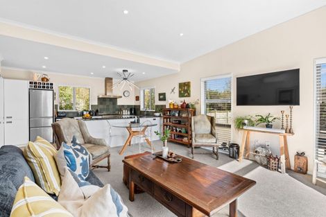 Photo of property in 15a Esther Street, Martinborough, 5711