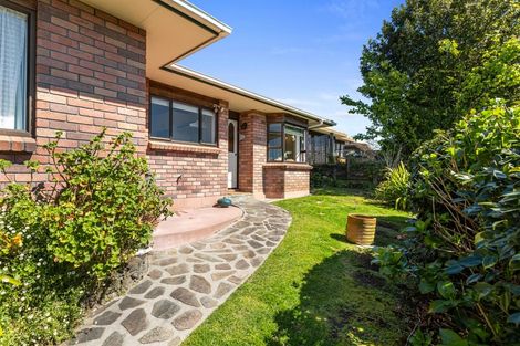 Photo of property in 18a Esmeralda Street, Welcome Bay, Tauranga, 3112