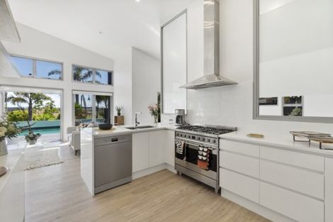 Photo of property in 50 Greenfield Drive, Western Heights, Hamilton, 3200