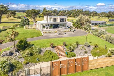 Photo of property in 34 Longbeach Drive, Castlecliff, Whanganui, 4501