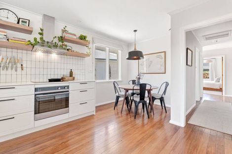 Photo of property in 105 Hunter Crescent, Wanaka, 9305