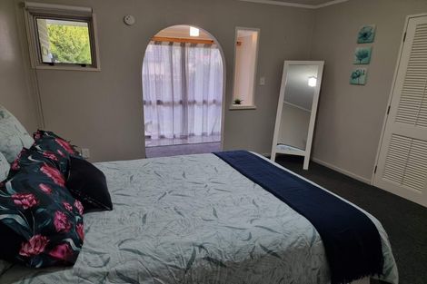 Photo of property in 2/16a Ranfurly Street, Trentham, Upper Hutt, 5018