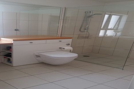 Photo of property in 3/16 Oriental Terrace, Oriental Bay, Wellington, 6011