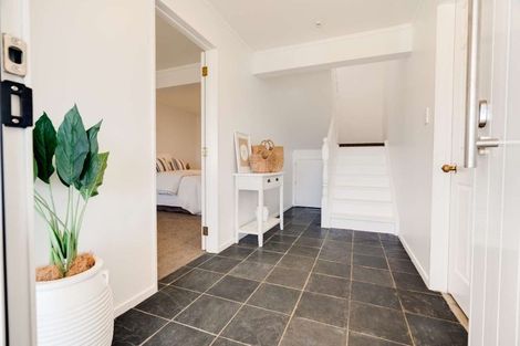 Photo of property in 124 Beach Road, Onerahi, Whangarei, 0110