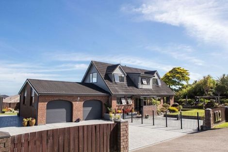 Photo of property in 112 Main South Road, Karoro, Greymouth, 7805