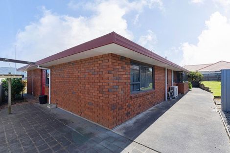 Photo of property in 74 Cedar Drive, Paraparaumu Beach, Paraparaumu, 5032