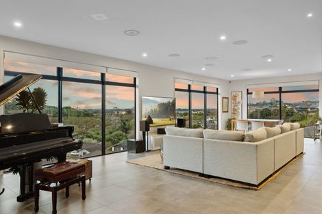 Photo of property in 101 Oteki Park Drive, Welcome Bay, Tauranga, 3112