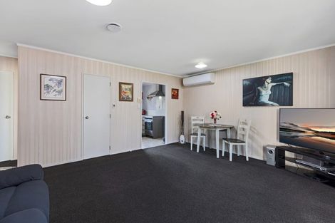 Photo of property in 936b Cameron Road, Gate Pa, Tauranga, 3112