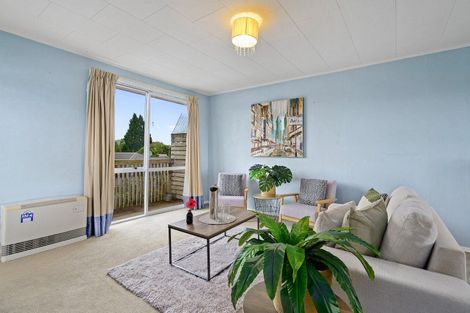 Photo of property in 298 Shakespeare Street, Leamington, Cambridge, 3432