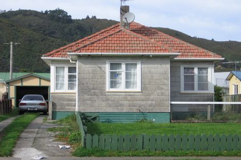 Photo of property in 52 Churton Crescent, Taita, Lower Hutt, 5011