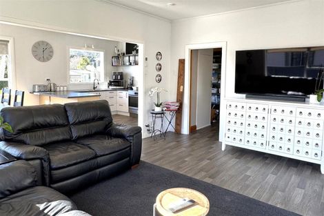 Photo of property in 74 Marlborough Street, Greymouth, 7805
