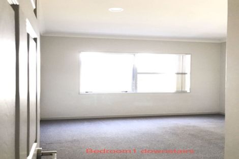 Photo of property in 11 Mana Lane, Pinehill, Auckland, 0632