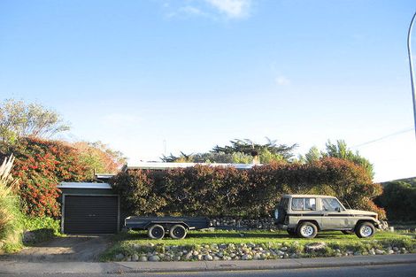 Photo of property in 114 Raumati Road, Raumati Beach, Paraparaumu, 5032